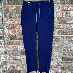 Figs scrub pants. Size medium